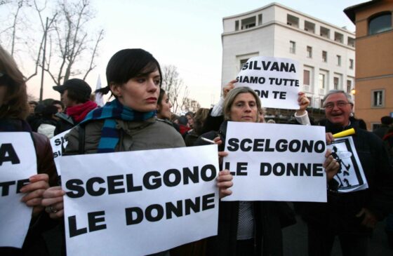 🎧”Basta attacchi alla legge 194″: oltre 100 firme contro dichiarazioni Prof. Rocchi