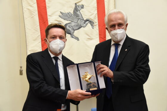 Pegaso d’oro Regione Toscana ad Andrea Ceccherini, Osservatorio Permanente Giovani-Editori