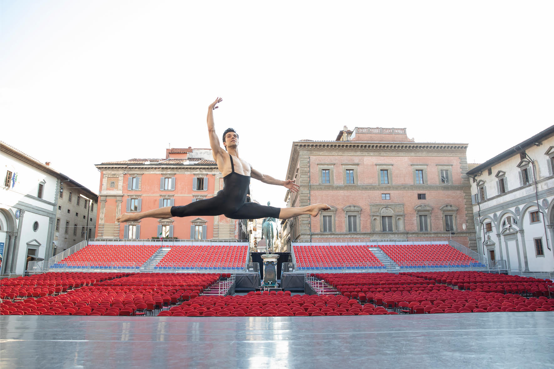 🎧 Musart: Musica danza e magia in p.zza Santissima Annunziata