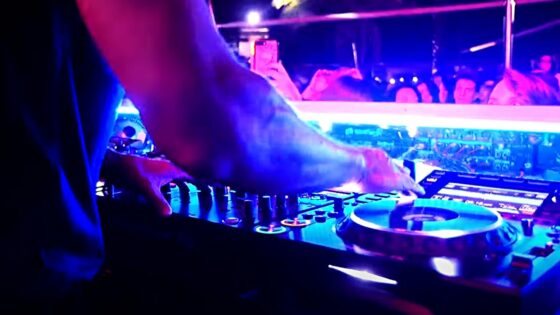 Versilia, norma anti-Covid: stop musica dopo l’una di notte