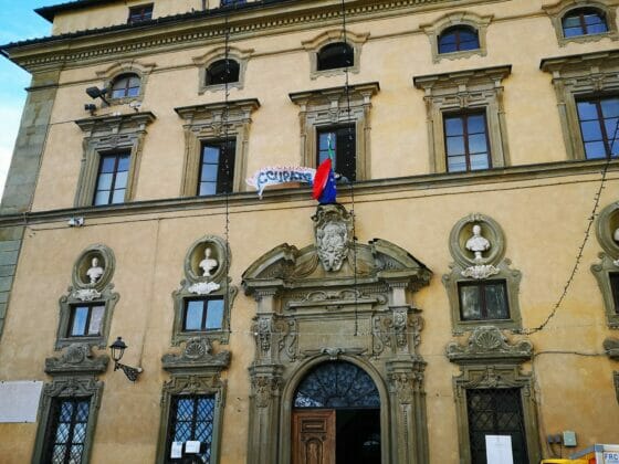 Occupazioni: gli studenti si ‘prendono’ il Machiavelli Capponi. Al ‘Miche’ arriva la polizia