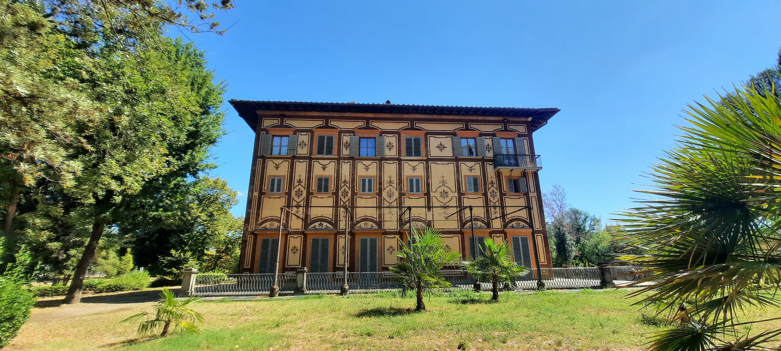 villa favard