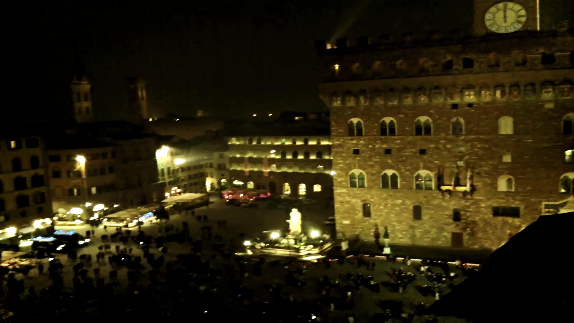 🎧Le Piazze e la musica del Capodanno in Toscana