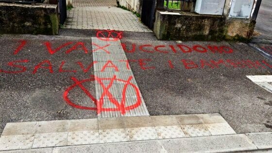 Scritte no vax all’Istituto Barsanti, Funaro: “Gesti vergognosi e intollerabili”