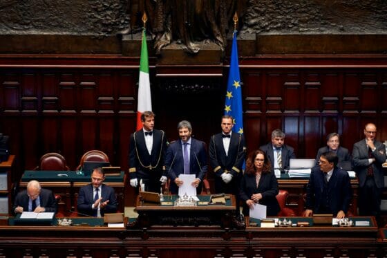 Scandicci, Roberto Fico agli studenti: “Favorevole a legge su salario minimo”