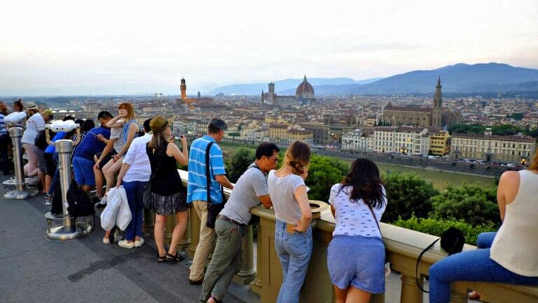 Affitti brevi: a Firenze il nuovo regolamento è legge