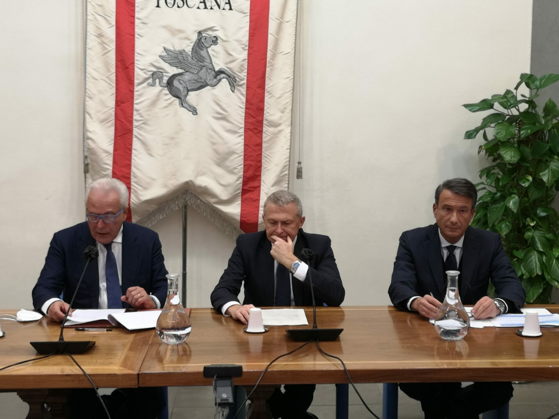 🎧 Toscana: siglato protocolo tra Regione e Unioncamere. Obiettivo: far crescere le imprese