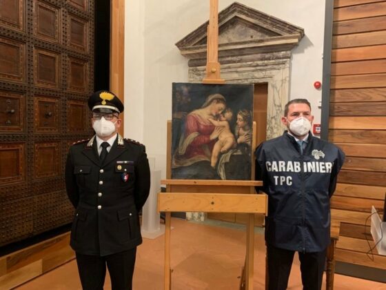 🎧 Uffizi, carabinieri restituiscono quadro rubato del XVI secolo