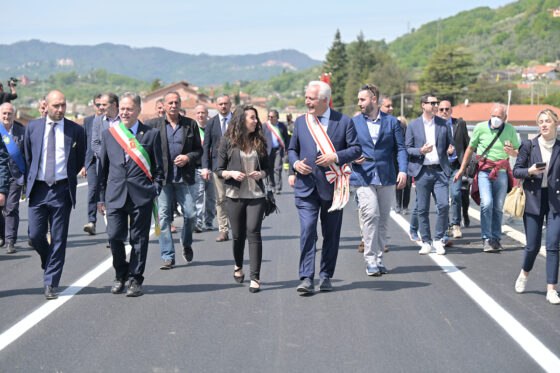 Crollo ponte Albiano Magra: riaperto al traffico dopo due anni