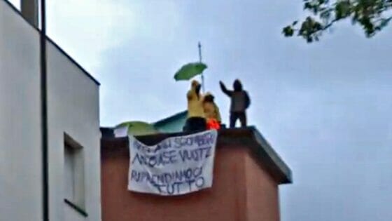 Sgombero in via Ponte di Mezzo, emessi cinque fogli di via e quattro avvisi orali