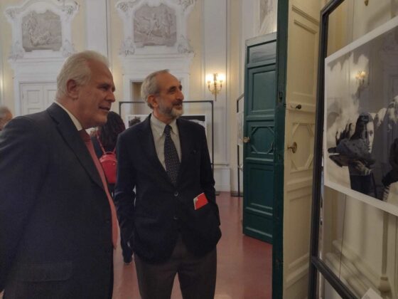 Firenze, apre la Mostra Alinari: 22 fotografie dei lavoratori toscani in 170 anni di storia