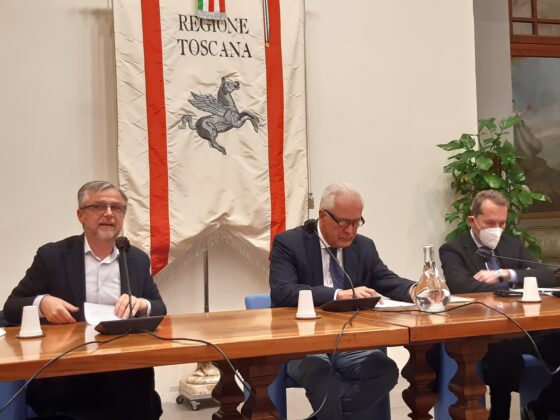 Vaccini, Toscana: da giovedì 14 aprile al via la 4a dose