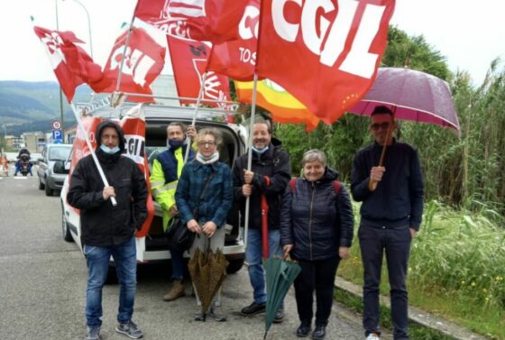 🎧 Poste,  Cgil: a Firenze  in 10 anni 1057 addetti in meno