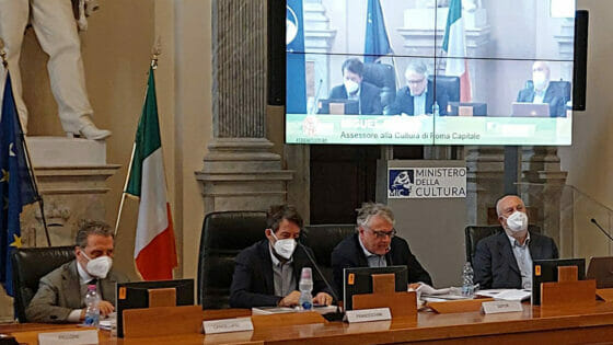 Famiglie Toscane, variazione negativa del 34,7% nella spesa media mensile in ricreazione, spettacoli e cultura