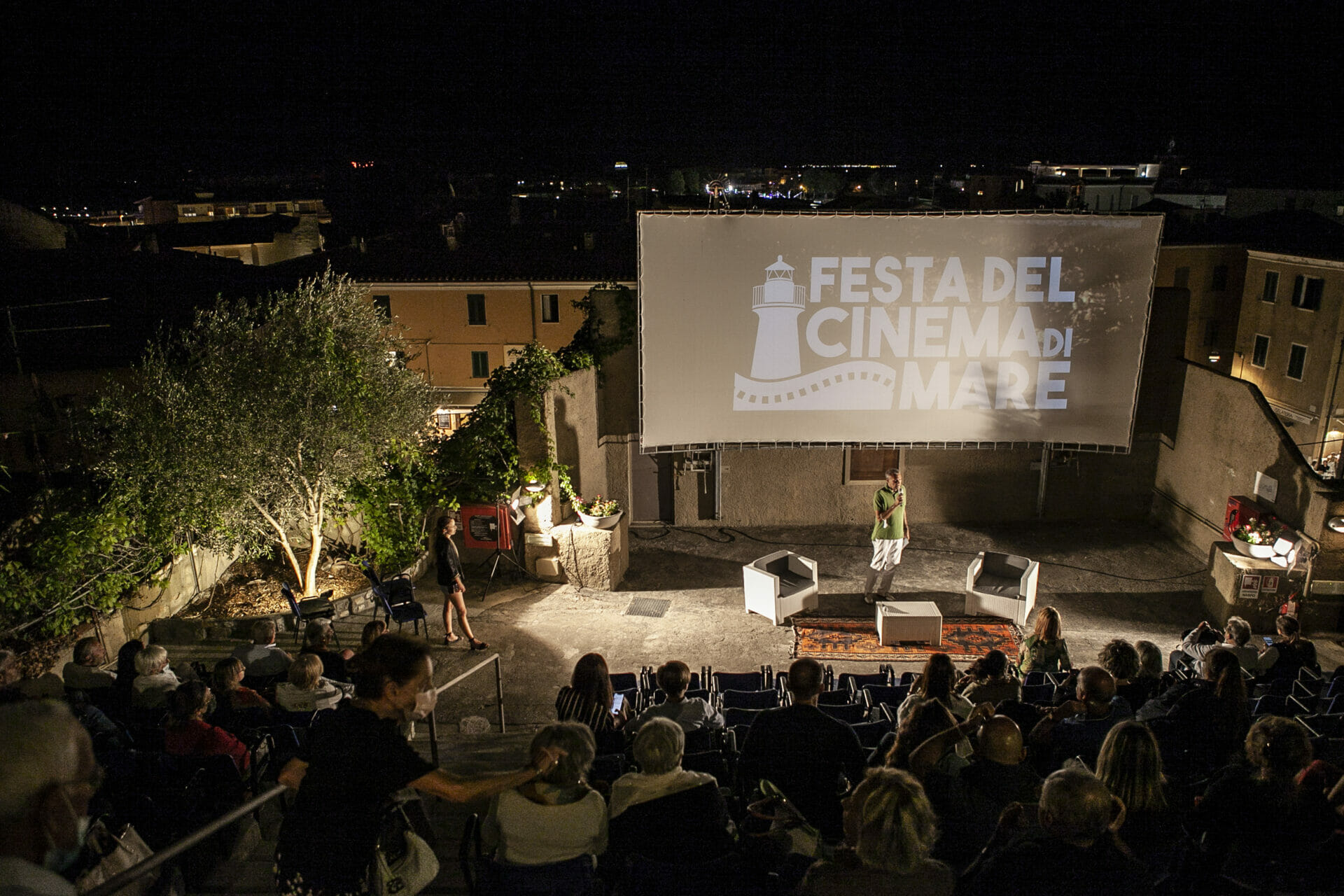 🎧 Castiglion della Pescaia: la VII Festa del Cinema di Mare  nel segno di Carlo Verdone