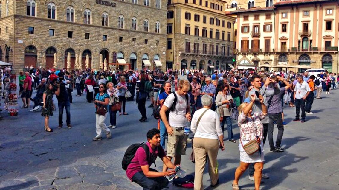 Nardella sul commercio a Firenze: "amplieremo aree con vincoli alle merceologie nel centro storico"