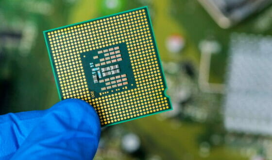 Perchè l’America di Biden investe 52 miliardi di dollari nella ricerca sui semiconduttori?