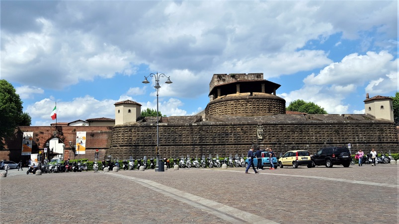 Firenze parcheggi, Fortezza