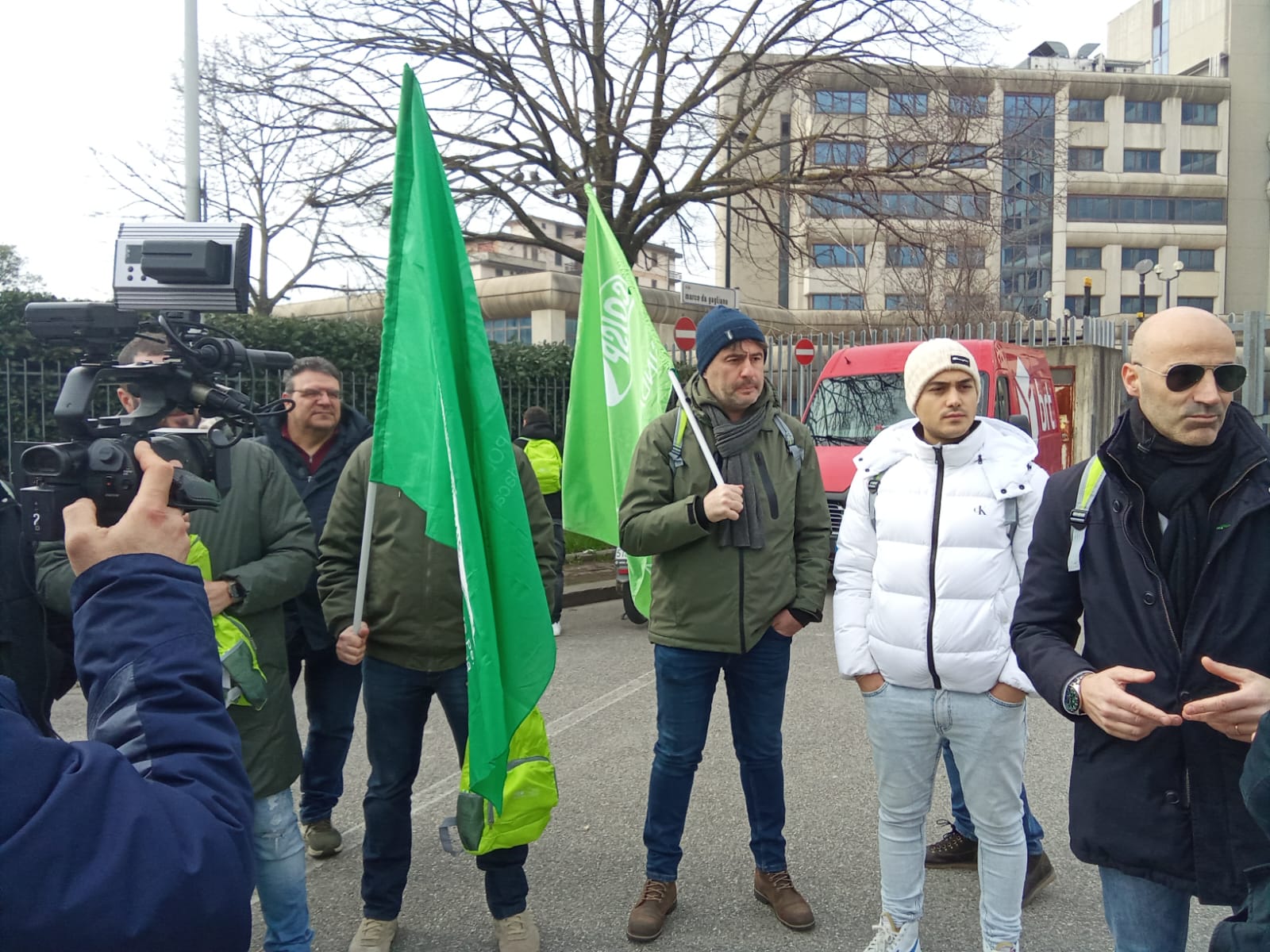 "Abbiamo bisogno di più agenti" oggi presidio del sindacato di polizia Coisp a Rifredi