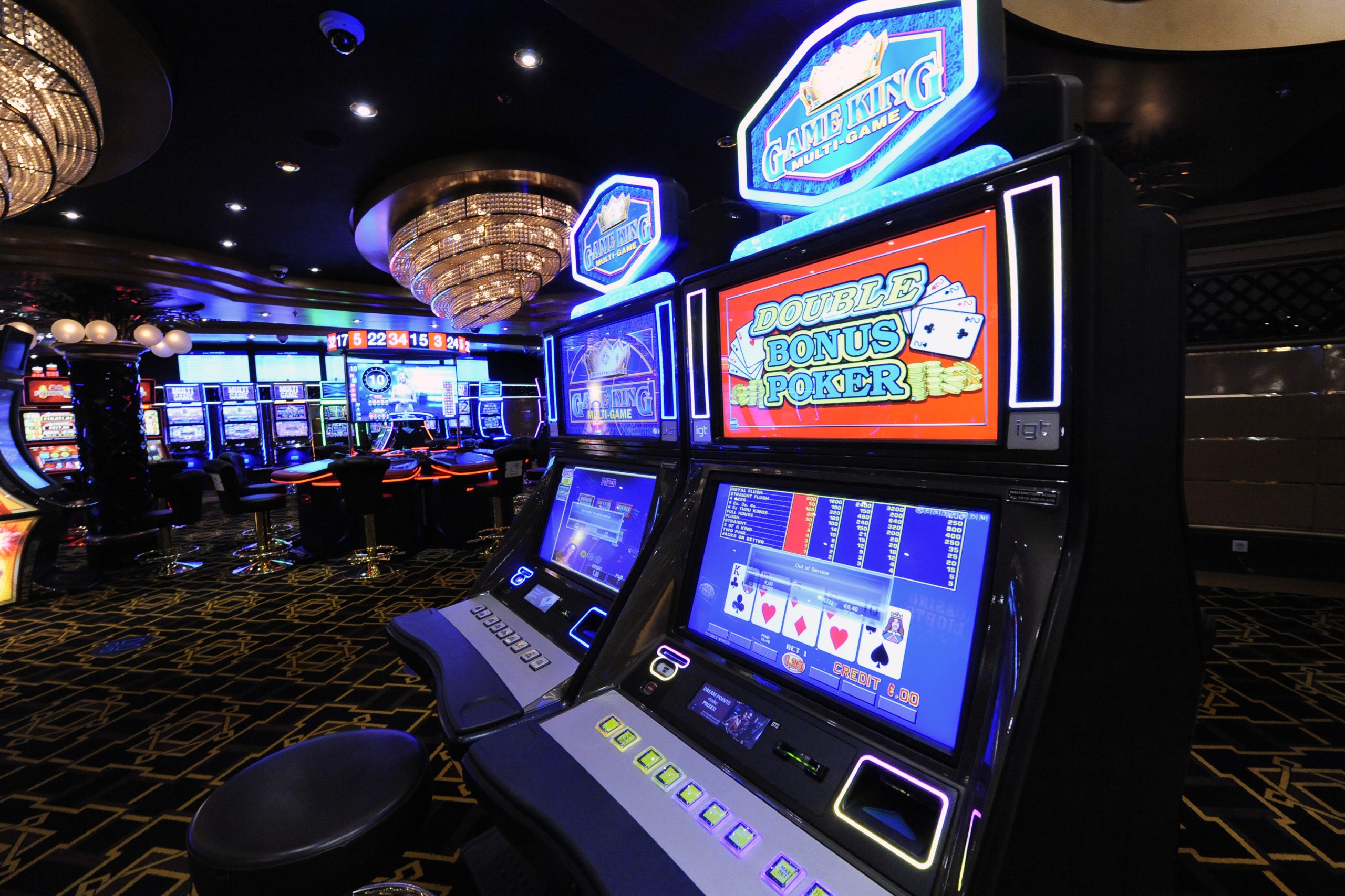 Allarme gioco d'azzardo: nel 2023 a Firenze spesi 841 milioni di euro