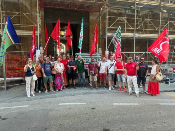 🎧 Senza contratto da 9 mesi: operai agricoli e florovivaisti in presidio  oggi a Firenze