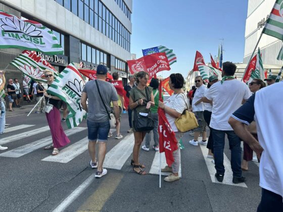 🎧 Prato, Confindustria disdetta accordi territoriali: sciopero e presidio di protesta Fim-Fiom-Uilm