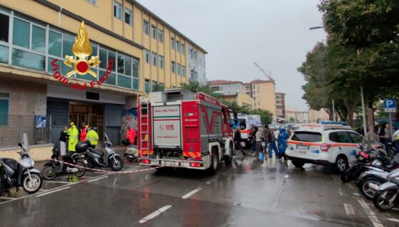 🎧 Lesioni in cantiere sotterraneo in Liceo a Firenze, mille evacuati
