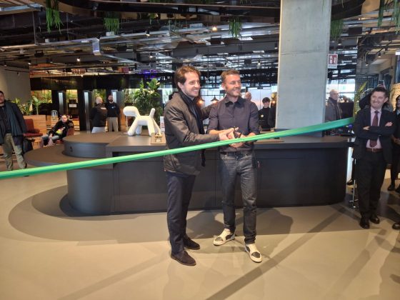 🎧Apre il nuovo Social Hub in Viale Belfiore: inaugurazione con protesta