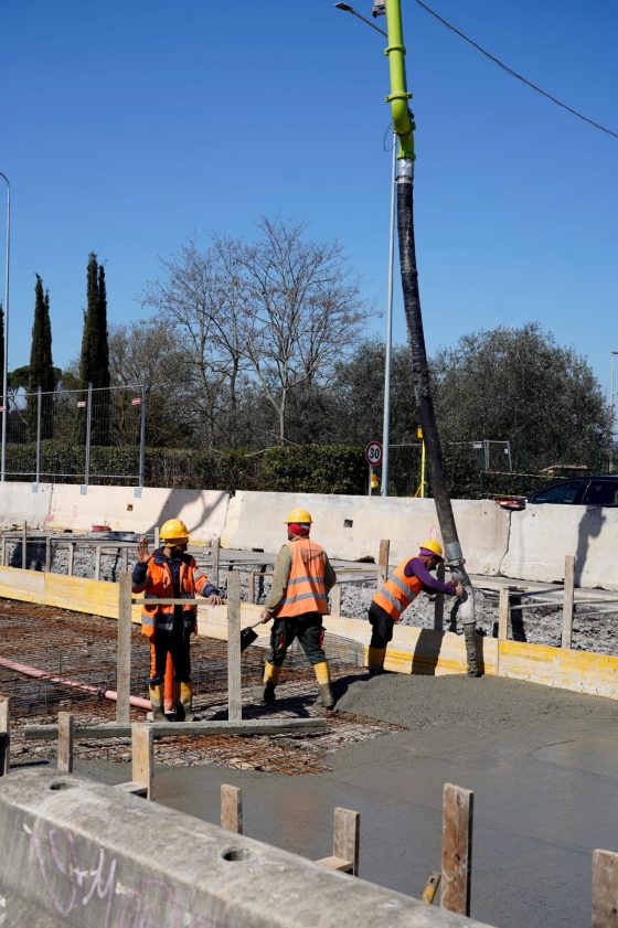 🎧Tramvia Firenze, da stasera lavori (per 16 mesi) nel viale Matteotti
