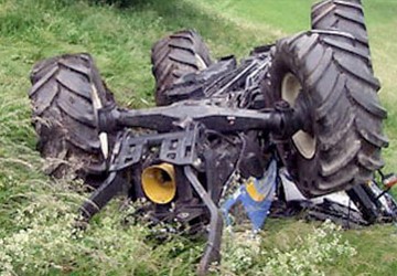Morto operaio travolto da trattore nell’Aretino