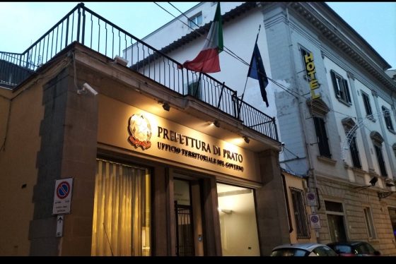 Controlli in aziende Prato, 18 addetti irregolari, stop 4 ditte