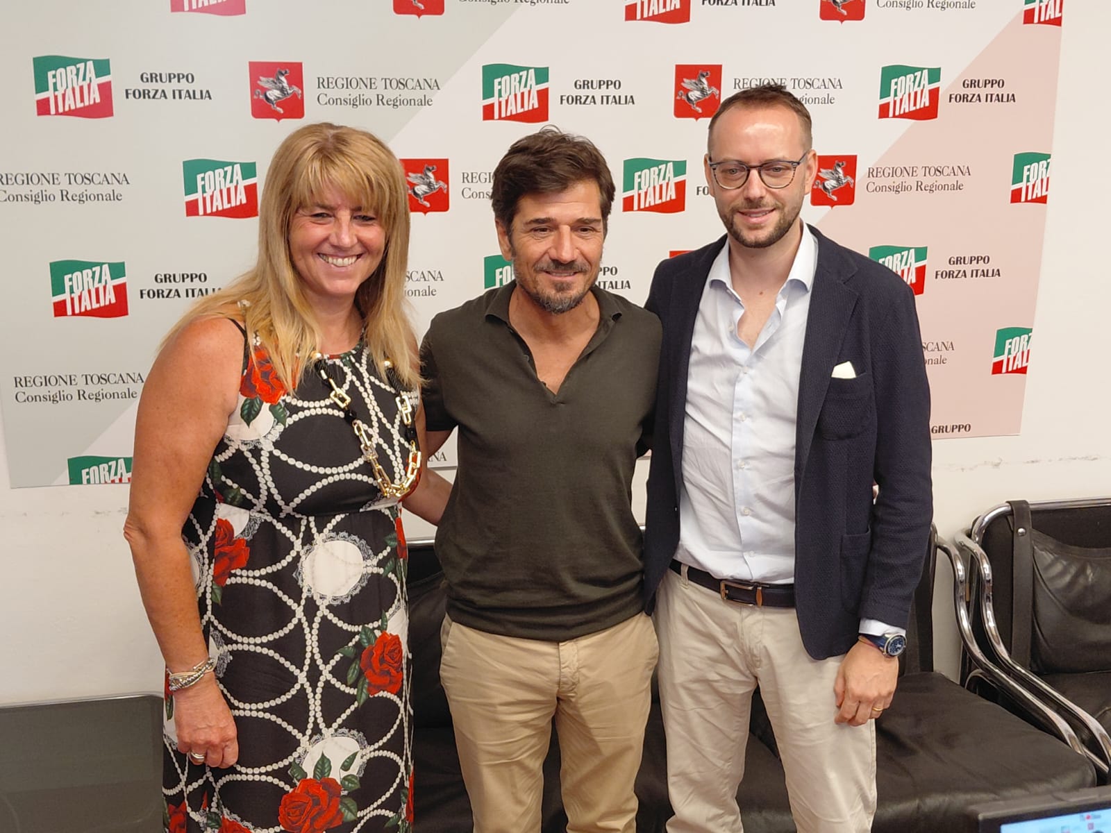 Forza Italia, Stella, Internò, Roselli
