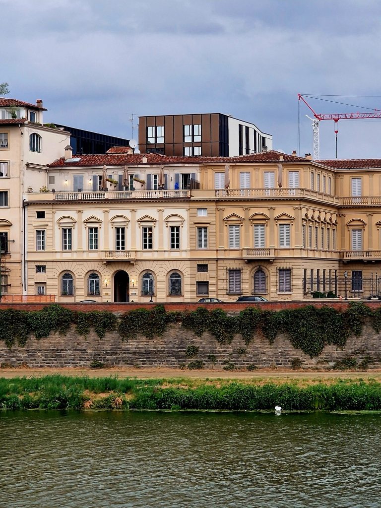 ‘Cubo’ della discordia,  Palazzo Vecchio:  parere commissione obbligatorio ma non vincolante