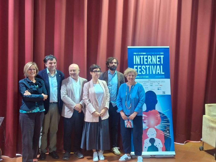 A Pisa torna l'Internet Festival: la 15esima edizione indaga "l'identità"