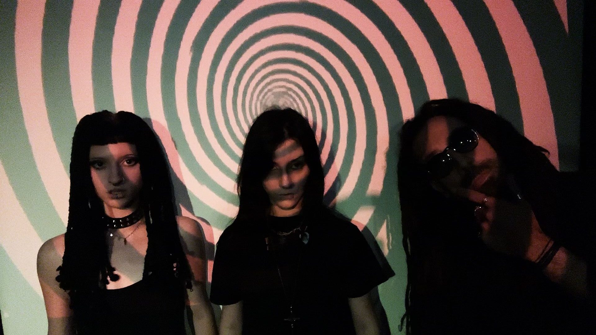 Frank Dd & The Sisterz-1