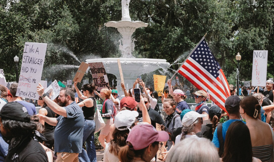 Anche a Firenze manifestazione statunitensi ‘No kings’