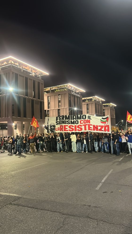 Manifestazione a Firenze contro il governo si trasforma in corteo verso il Consolato Usa