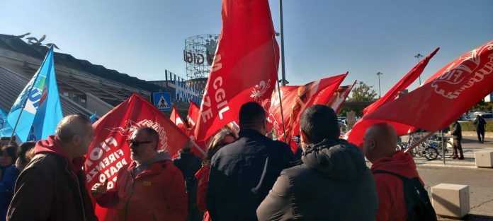 presidio Filcams ai Gigli