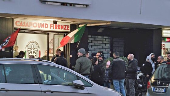 Casapound apre nuova sede a Firenze, a 50 metri da Controradio