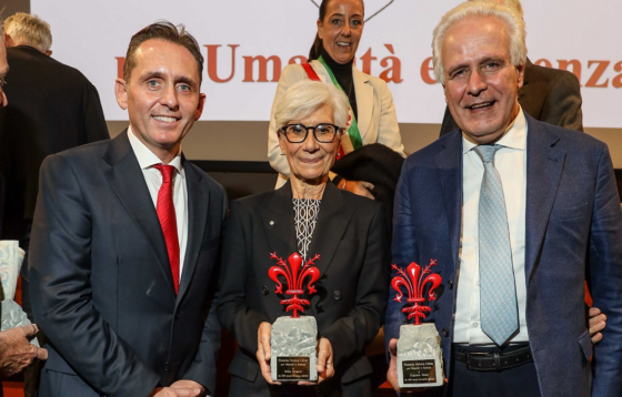 Al presidente Giani e alla presidente della Corte Costituzionale Sciarra il premio Florentiae Rubrum Lilium