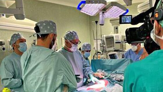 Firenze, operazione in diretta live nell’ospedale Santa Maria Annunziata