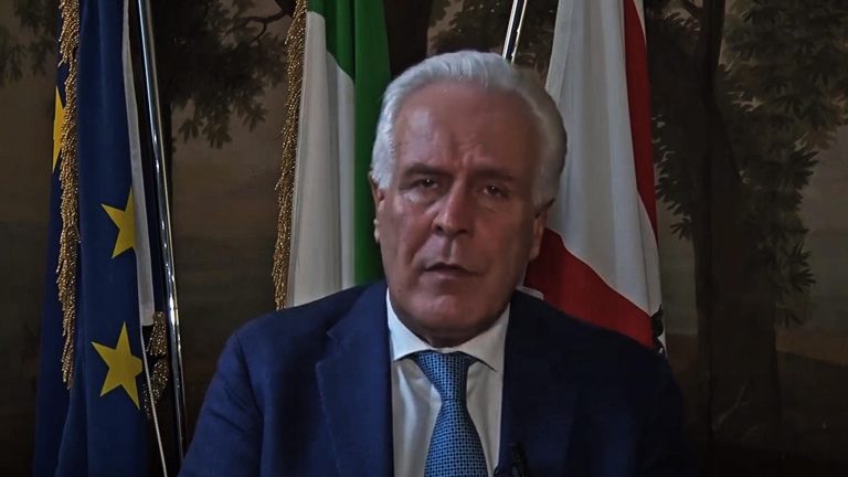 Toscana si costituisce in giudizio contro il Governo su Salario minimo