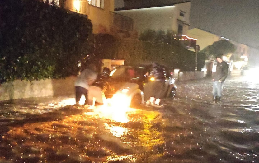 Maltempo a Pistoia: il sindaco chiude le scuole. Giani, lunga notte