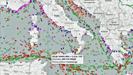 Golar Tundra, imponente dispositivo sicurezza per arrivo gassificatore, previsto per domenica 19 marzo