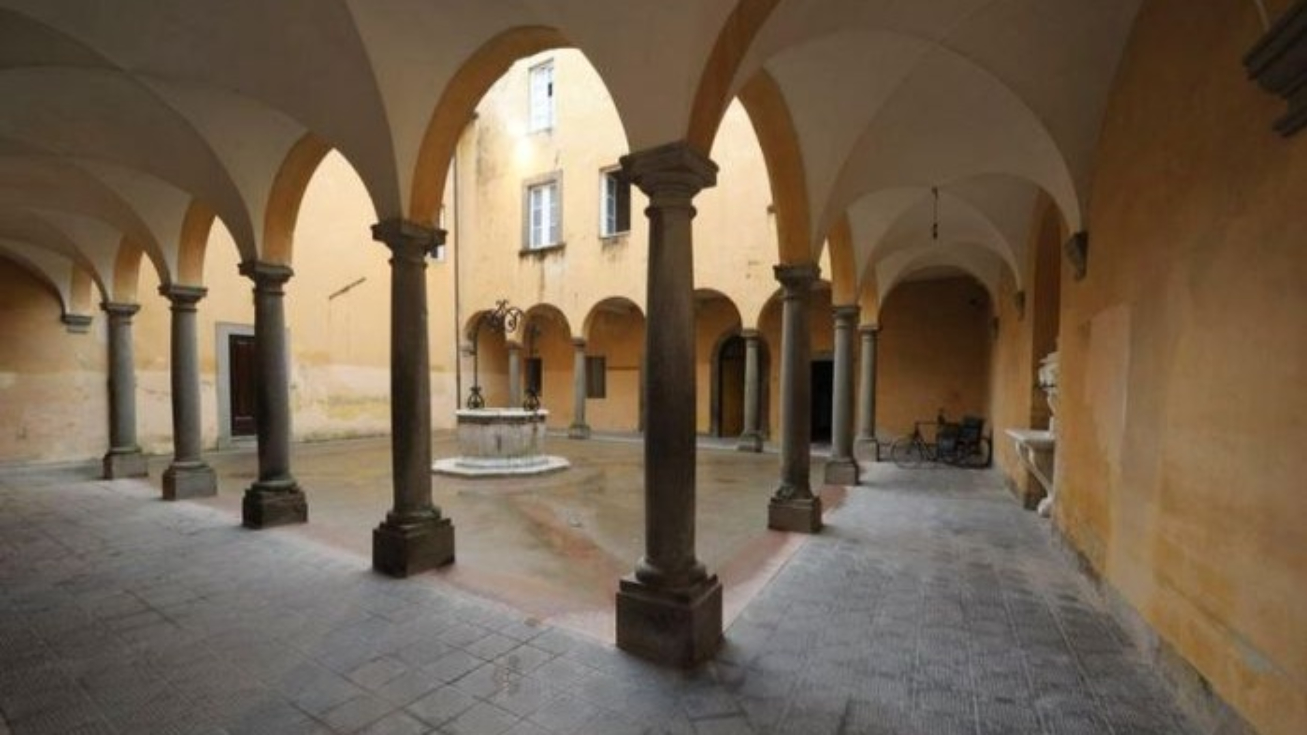 Ritrovati fondali di scena del teatro ottocentesco di Elisa Buonaparte-Baciocchi a Lucca