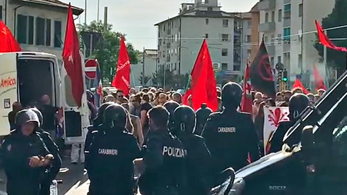 🎧 Manifestazione per chiudere la sede di CasaPound a Firenze