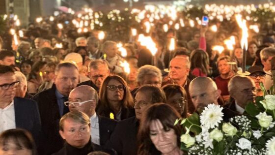 Corteo silenzioso a Pisa per la psichiatra uccisa Barbara Capovani