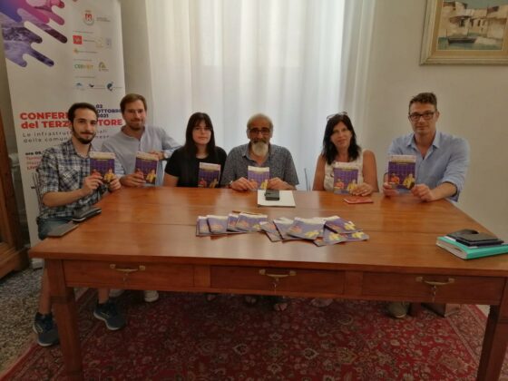 Livorno, detenuti-disegnatori pubblicano un libro a fumetti