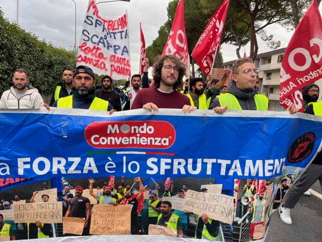 Oltre 400 in corteo nella Piana per rivendicare lavoro e legalità