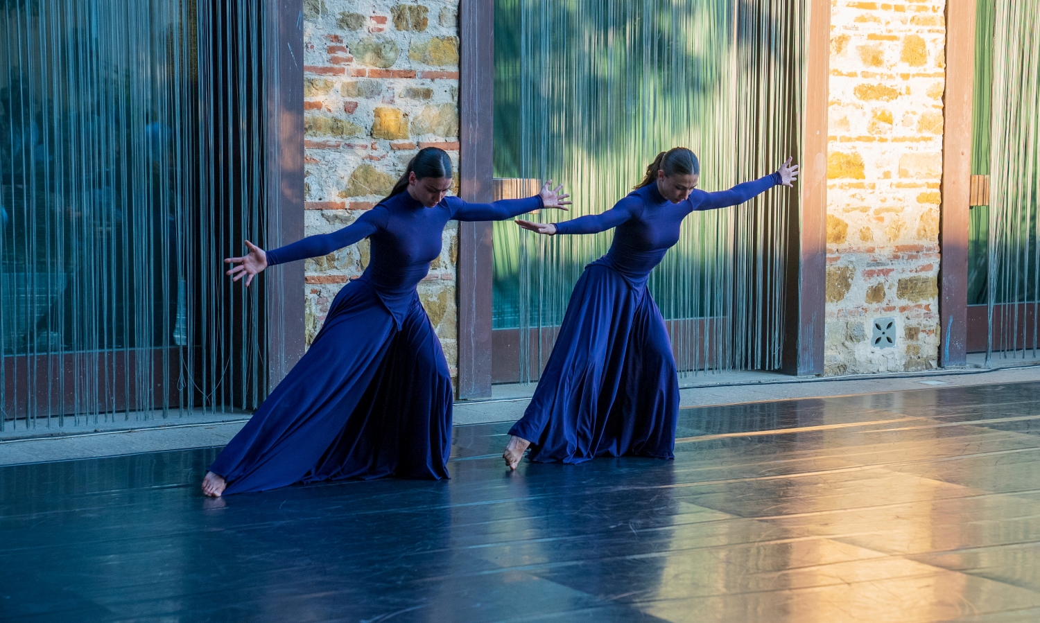 🎧Komorebi, il progetto di Stazione Utopia che porta danza e arte in luoghi inconsueti